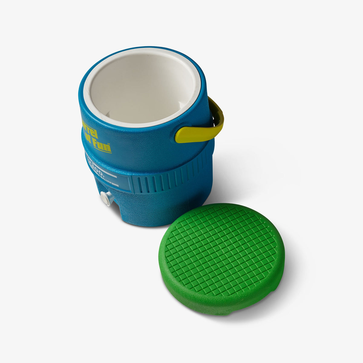 Igloo Retro Barrel of Fun 2 Gallon Jug