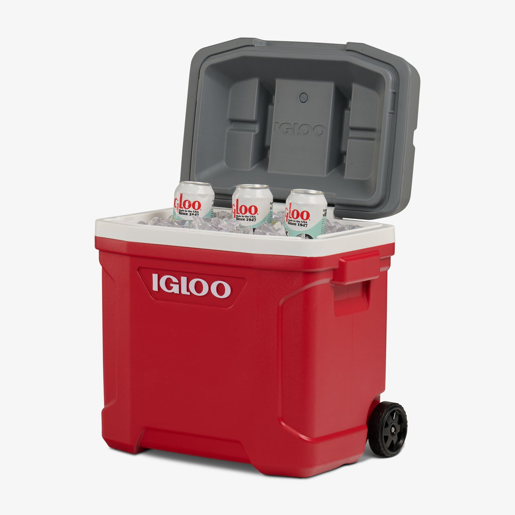 Igloo Latitude 30 Qt Roller Cooler on Wheels