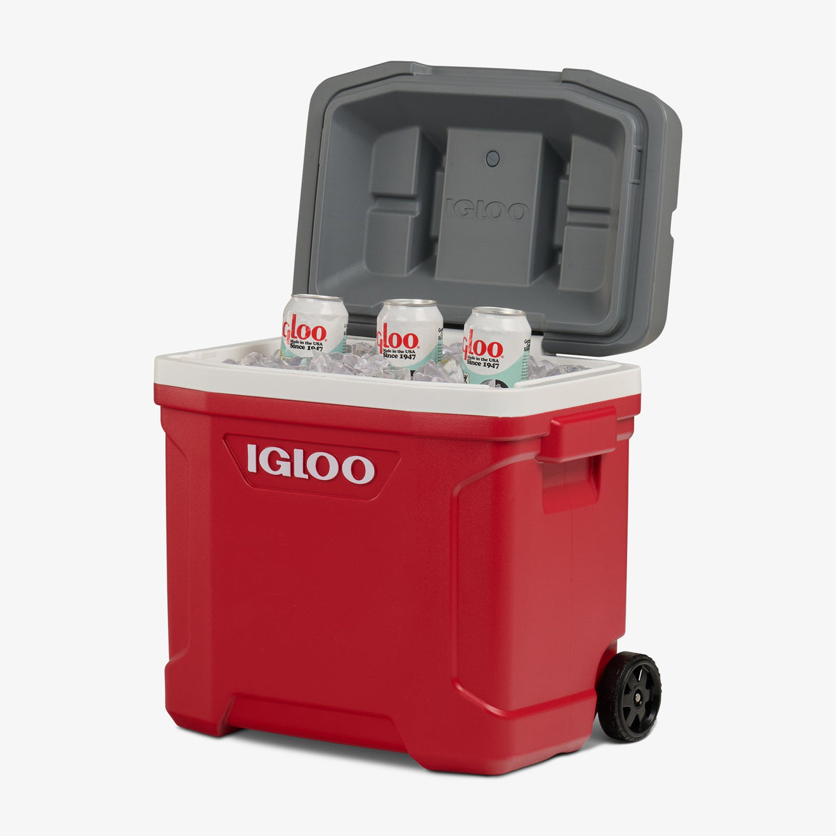 Igloo Latitude 30 Qt Roller Cooler on Wheels