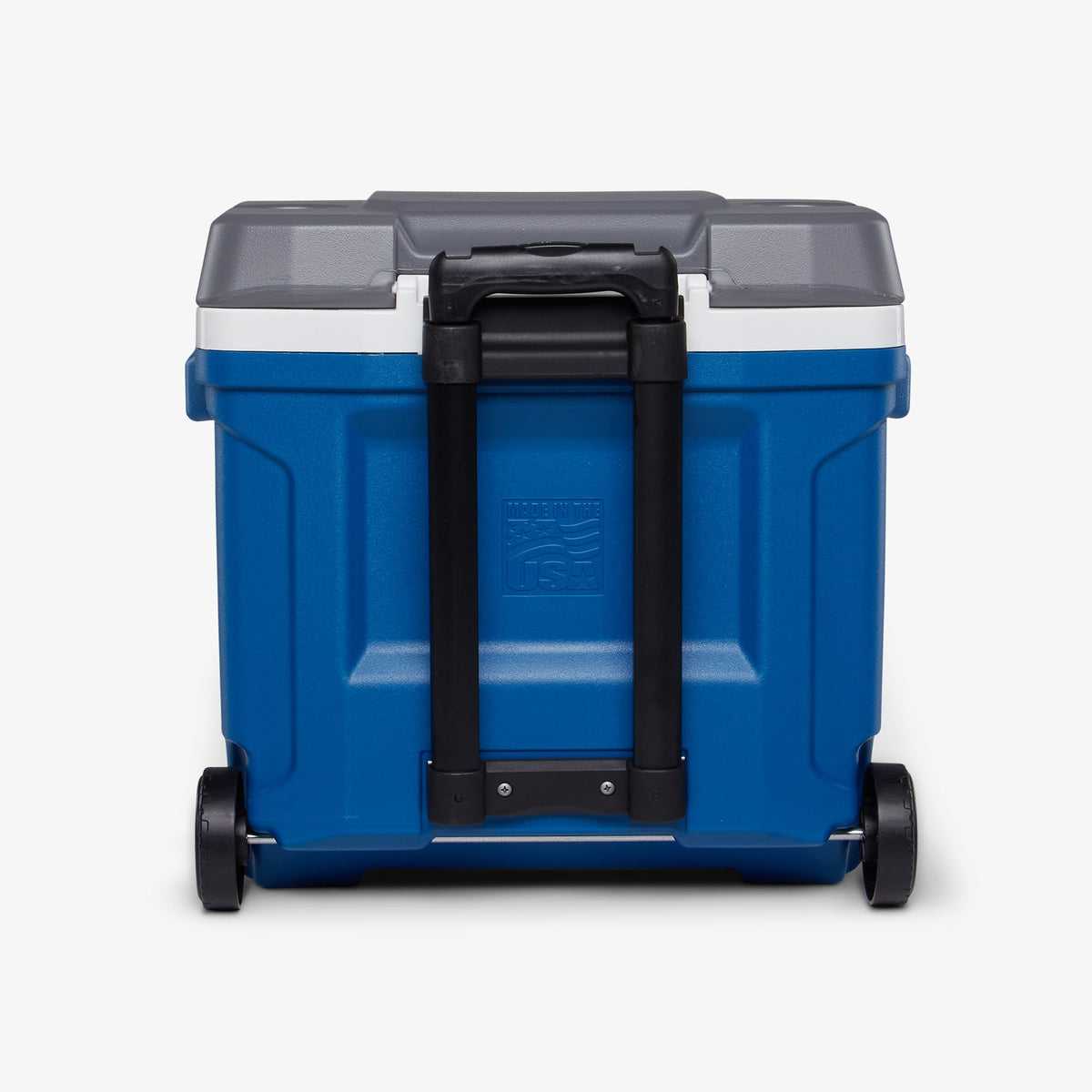 Igloo Latitude 30 Qt Roller Cooler on Wheels