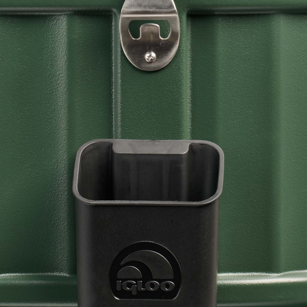 Igloo Party Bar 125 Qt Rolling Bar Cooler