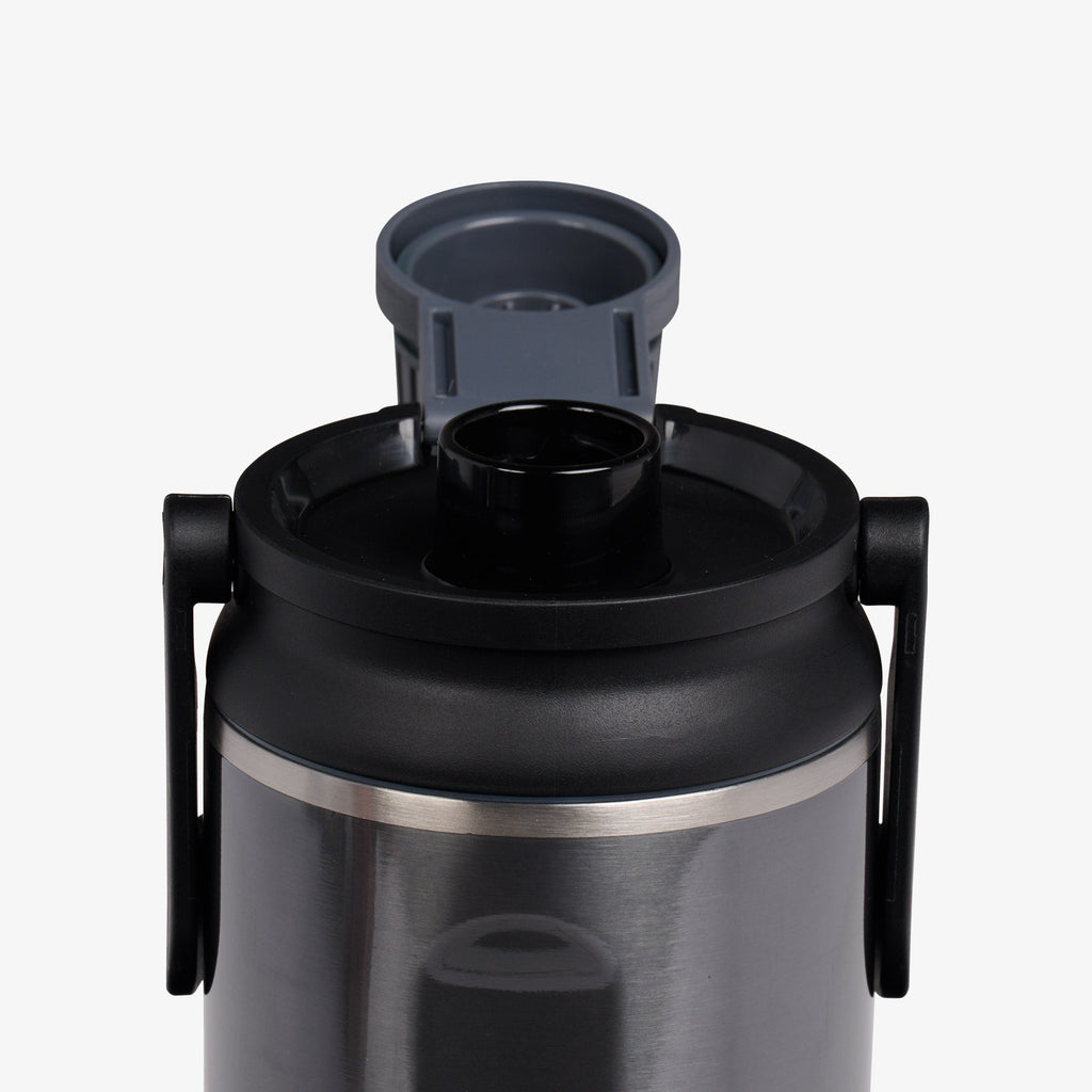 Igloo 46 Oz Twist N Chug Water Bottle